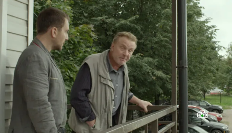 Момент из 13 серии 1 сезона