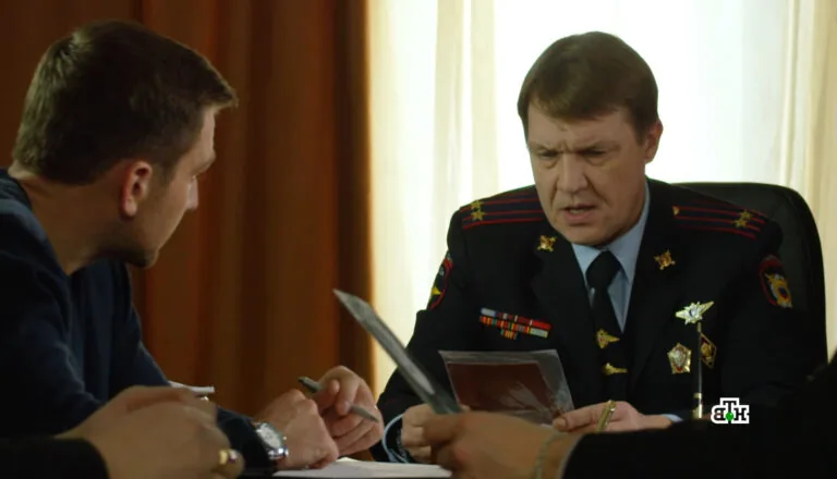 Момент из 22 серии 1 сезона