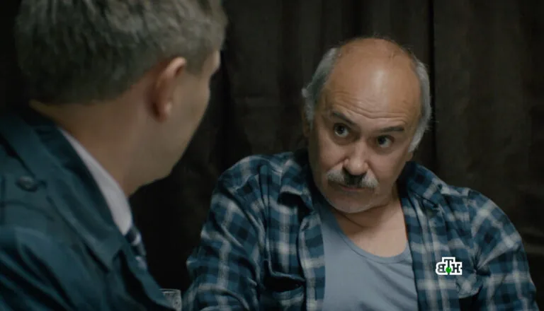 Момент из 16 серии 2 сезона