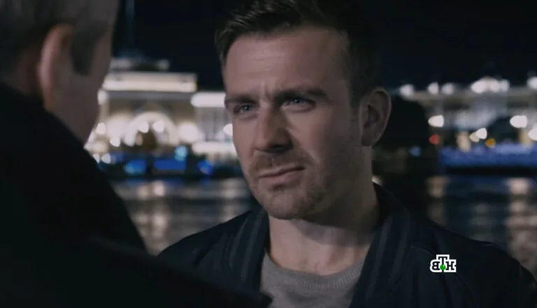 Момент из 6 серии 2 сезона