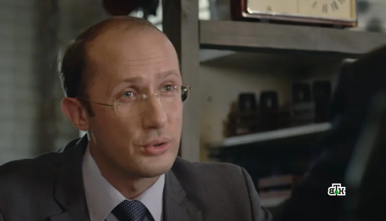 Момент из 6 серии 3 сезона