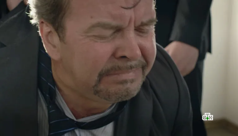 Момент из 9 серии 3 сезона