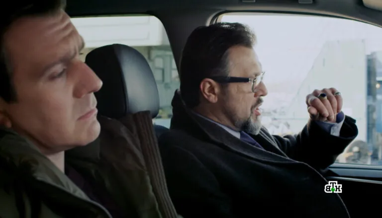 Момент из 10 серии 4 сезона