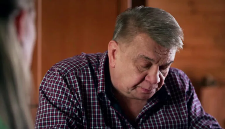 Момент из 24 серии 6 сезона