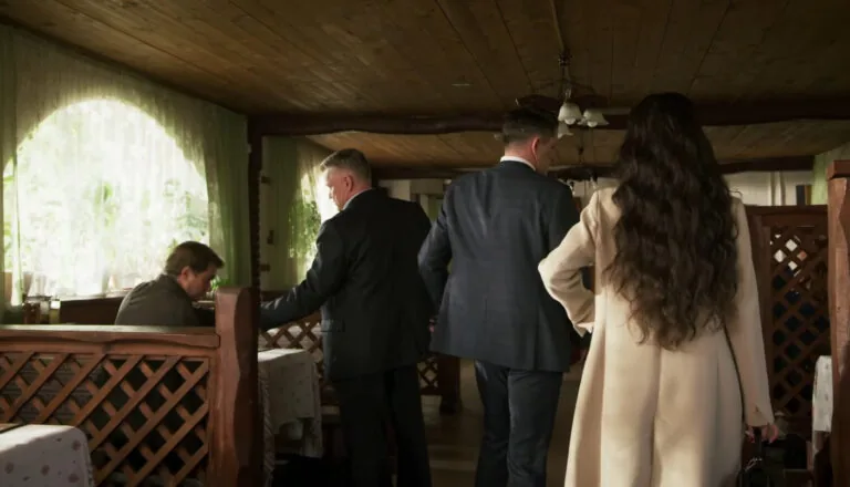 Момент из 10 серии 7 сезона